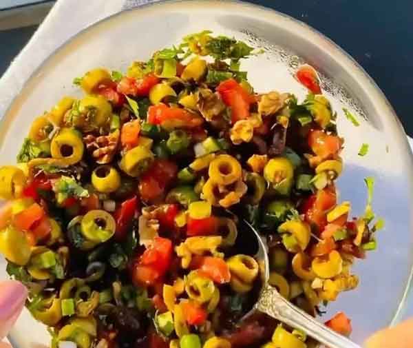 سالاد زیتون یونانی طرز تهیه سالاد زیتون یونانی سالاد زیتون ترکیه سالاد زیتون و ذرت طرز تهیه ترشی سالاد زیتون سالاد زیتون و گردو سالاد زیتون با گوجه فرنگی سالاد زیتون و پنیر