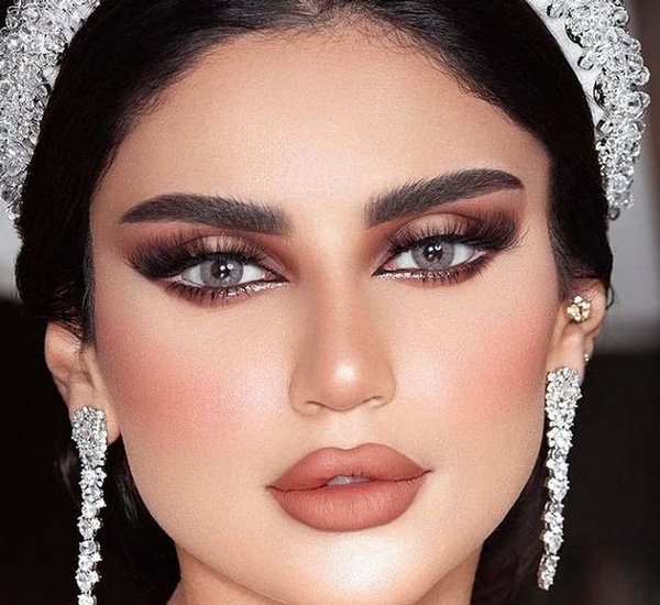 به روزترین مدل آرایش صورت ملایم و لایت بسیار زیبا و جذاب