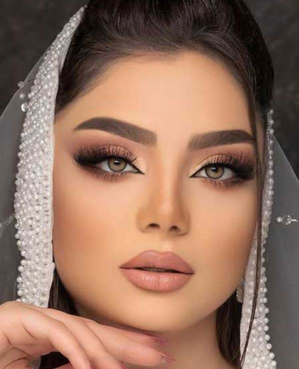 مدل آرایش چشم عروس ساده و لایت بسیار جذاب و خیره کننده