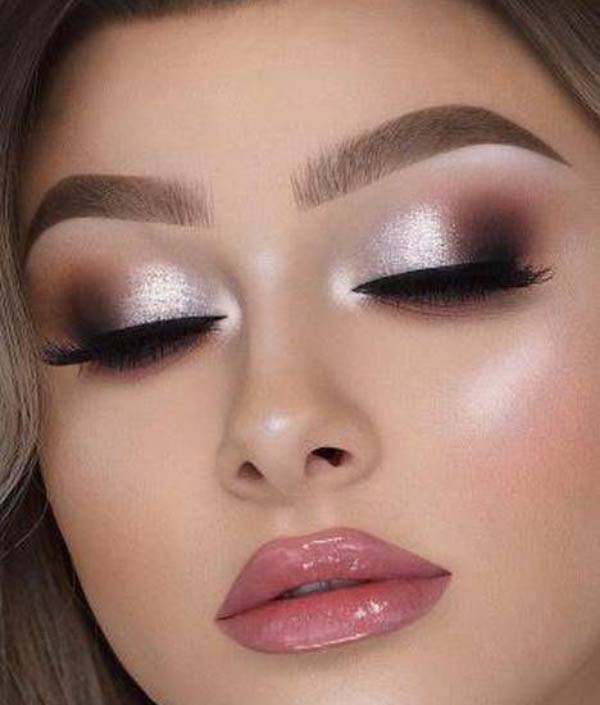 مدل آرایش چشم عروس ساده و لایت بسیار جذاب و خیره کننده