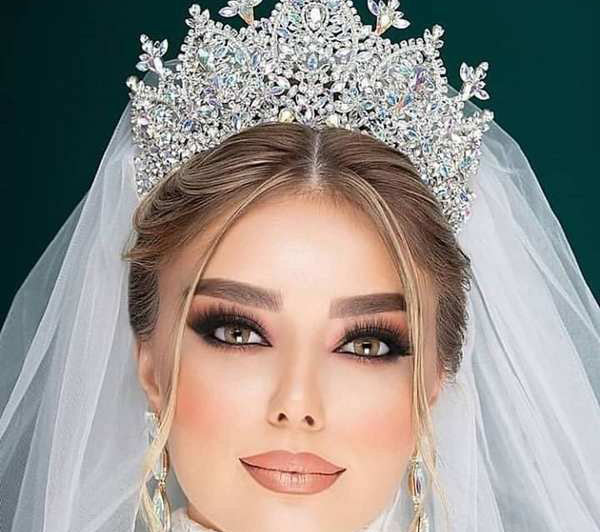 مدل آرایش چشم عروس ۲۰۲۳ بسیار جذاب و زیبا مد روز لایت اروپایی