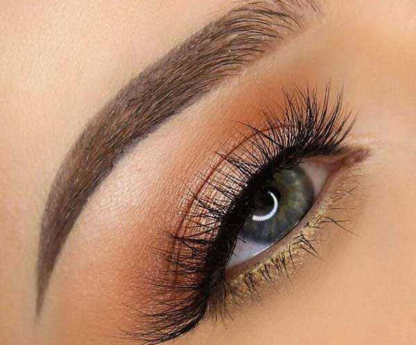مدل آرایش چشم دخترانه جذاب و بسیار زیبا با سایه های ملایم