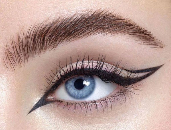 مدل آرایش چشم دخترانه جذاب و بسیار زیبا با سایه های ملایم