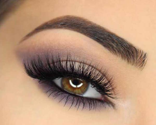 مدل آرایش چشم لایت ساده و ملایم بسیار زیبا و خیره کننده