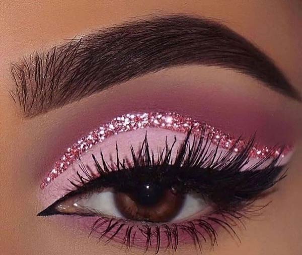 مدل آرایش چشم لایت ساده و ملایم بسیار زیبا و خیره کننده