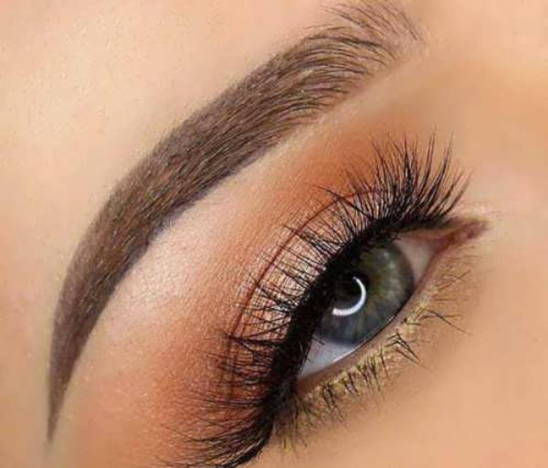 مدل آرایش چشم ملایم دخترانه ساده جذاب و خیره کننده