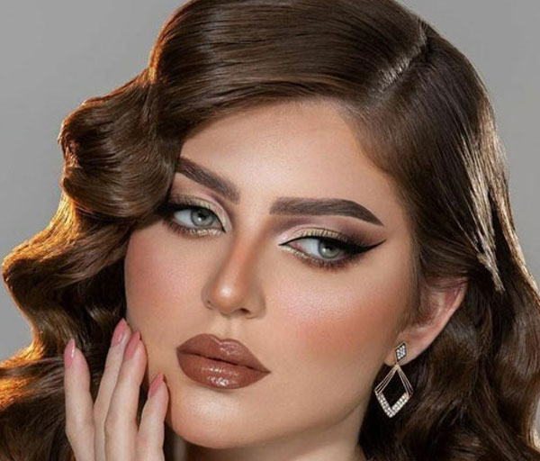 مدل آرایش صورت ملایم و ساده بسیار زیبا با تکنیک به روز