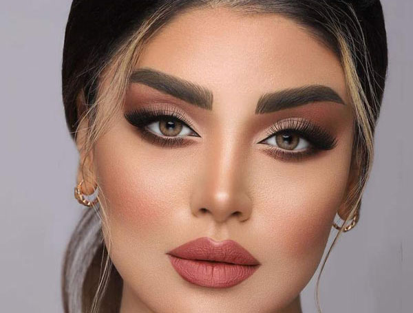مدل آرایش صورت ملایم و ساده بسیار زیبا با تکنیک به روز