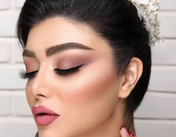 مدل آرایش صورت ملایم و ساده بسیار زیبا با تکنیک به روز