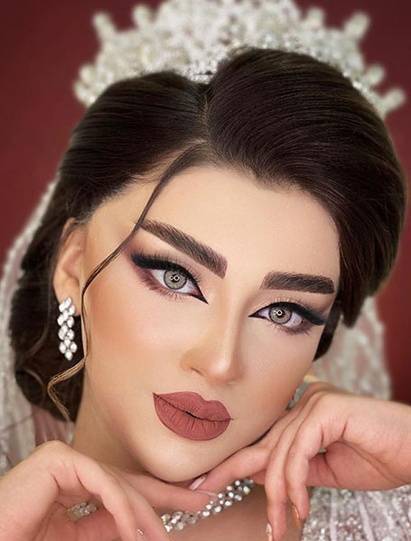 مدل آرایش عروس جدید خاص لایت و کلاسیک جذاب و شیک