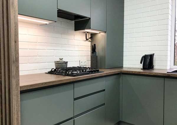 مدل کابینت آشپزخانه کوچک ایرانی جدید بسیار شیک با دکوراسیونی خاص