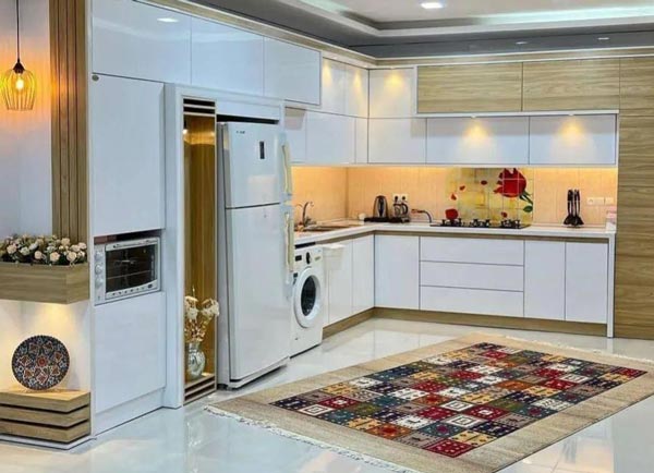 مدل کابینت آشپزخانه ایرانی جدید با ترکیب چوب و هایگلاس بسیار خاص
