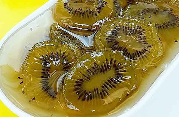 طرز تهیه مربای کیوی بدون آب مربای کیوی و هویج طرز تهیه مربای کیوی له شده فیلم طرز تهیه مربای کیوی طرز تهیه مربای کیوی به خانه برمیگردیم مقدار شکر مربای کیوی مربای کیوی پاپیون علت سفت شدن مربای کیوی