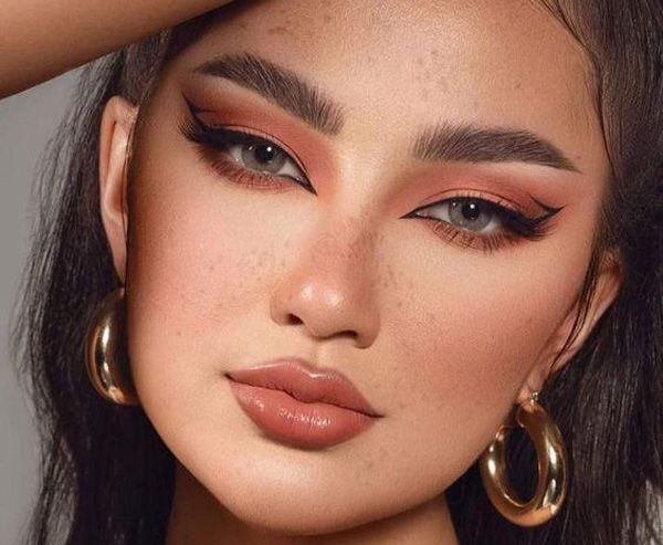 زیباترین مدل آرایش صورت مناسب عروسی و مهمانی بسیار زیبا