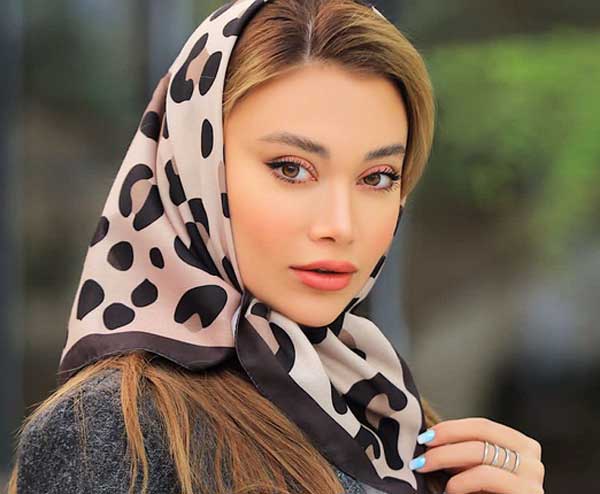 مدل بستن روسری کوتاه دخترانه متفاوت ترین روش ها برای بستن روسری کوتاه