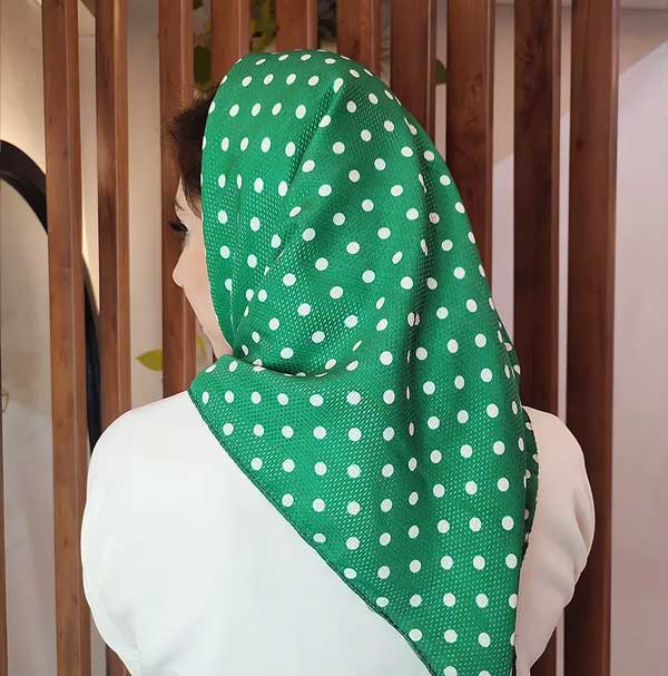 مدل بستن روسری کوتاه دخترانه متفاوت ترین روش ها برای بستن روسری کوتاه