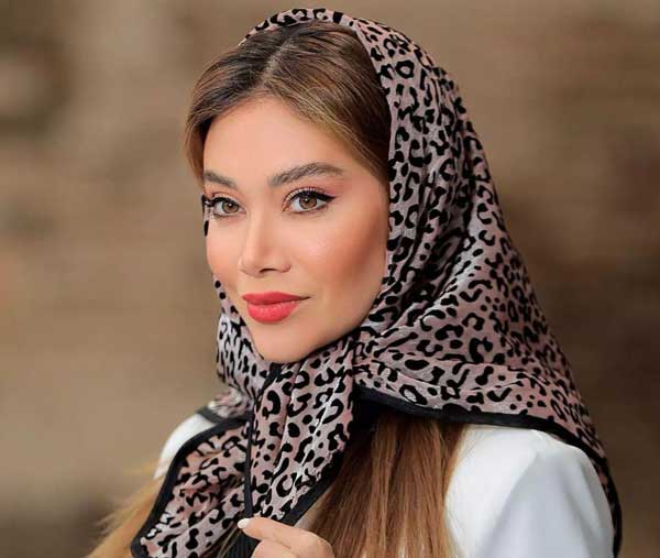 مدل بستن روسری کوتاه دخترانه متفاوت ترین روش ها برای بستن روسری کوتاه
