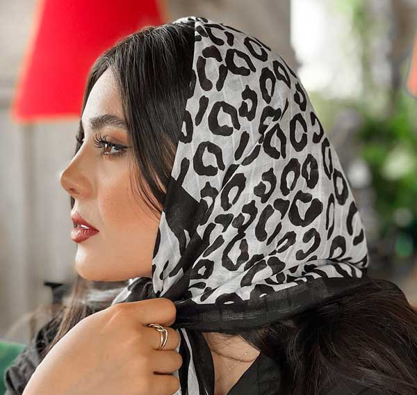 مدل بستن روسری کوتاه دخترانه متفاوت ترین روش ها برای بستن روسری کوتاه