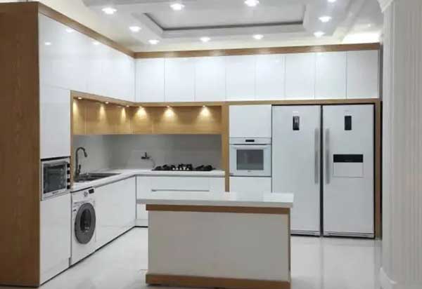 هایگلاس مدل کابینت آشپزخانه ایرانی جدید با رنگ پرطرفدار سفید شیک و لاکچری