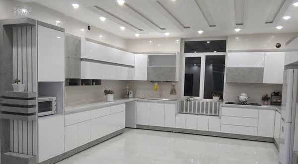 هایگلاس مدل کابینت آشپزخانه ایرانی جدید با رنگ پرطرفدار سفید شیک و لاکچری