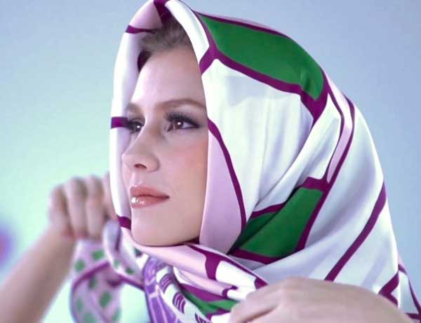 مدل بستن روسری جدید + جدیدترین مدل های بستن روسری و شال را در اینجا ببینید