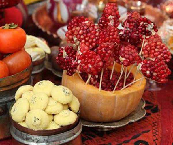 تزیین انار یلدایی زیباترین ایده ها برای تزیین سفره شب یلدا 1402