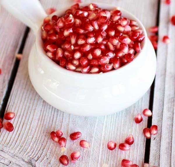 تزیین انار یلدایی زیباترین ایده ها برای تزیین سفره شب یلدا 1402