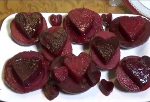 تزیین لبو شب یلدا + جدیدترین ایده ها برای تزیین لبو یلدا سال ۱۴۰۲
