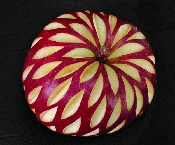 تزیین سیب برای شب یلدا بسیار زیبا به روزترین میوه آرایی یلدایی