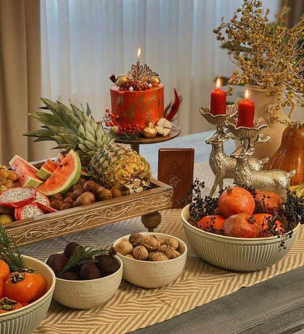 تزیین سفره شب یلدا لاکچری با هنر میوه آرایی بسیار زیبا و خاص