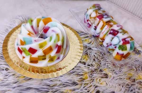 طرز تهیه ژله خرده شیشه در ظرف پیرکس ژله خرده شیشه شفاف ژله خرده شیشه آسان نکات مهم ژله خرده شیشه فیلم طرز تهیه ژله خرده شیشه شفاف ژله خرده شیشه با شیر ژله خرده شیشه رنده ای ژله خرده شیشه با بستنی