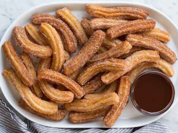 طرز تهیه چوروس بدون قیف طرز تهیه چوروس نی نی سایت طرز تهیه چوروس ساده طرز تهیه شیرینی چوروس به خانه برمیگردیم طرز تهیه چوروس با روغن مایع طرز تهیه چوروس در فر چوروس در تهران طرز تهیه چوروس سیب زمینی