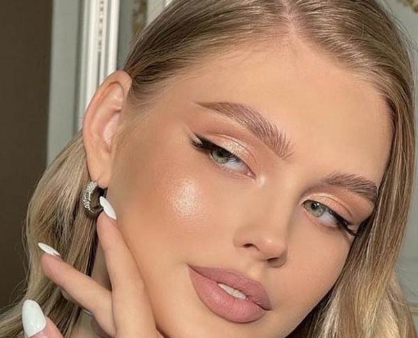 مدل ابرو دخترانه ۱۴۰۲ پهن بسیار زیبا مناسب همه نوع فرم صورت