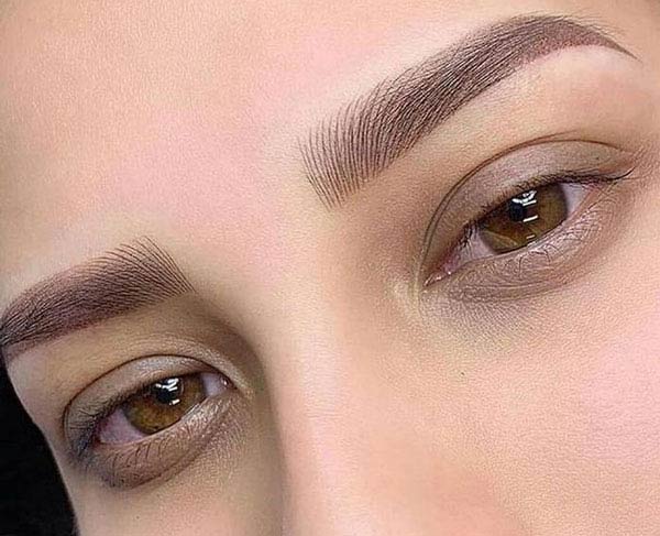 مدل ابرو دخترانه ۱۴۰۲ پهن بسیار زیبا مناسب همه نوع فرم صورت