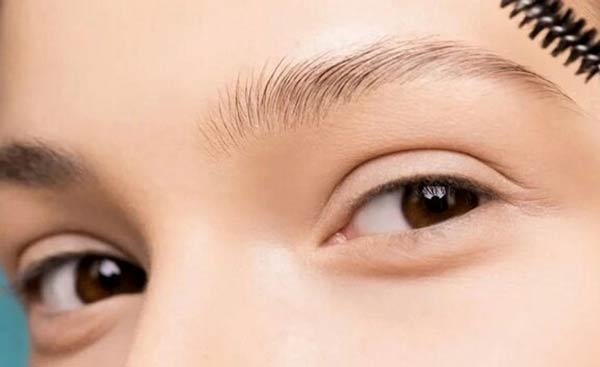 مدل ابرو دخترانه کم پشت + جدیدترین و ترندترین مدل های ابرو