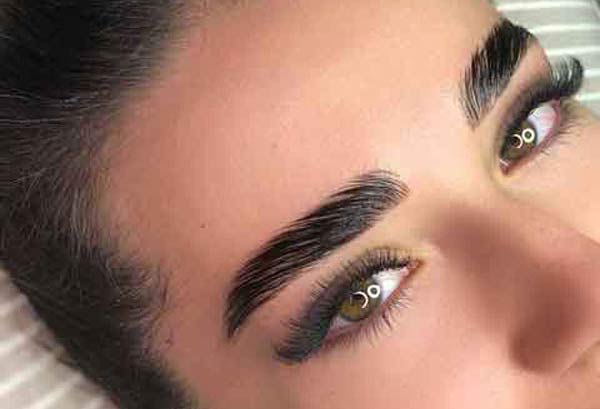 مدل ابرو دخترانه برای صورت گرد بسیار زیبا پهن و اسپرت