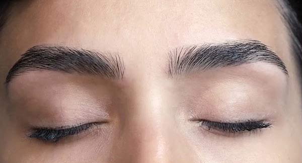 مدل ابرو دخترانه برای صورت گرد بسیار زیبا پهن و اسپرت
