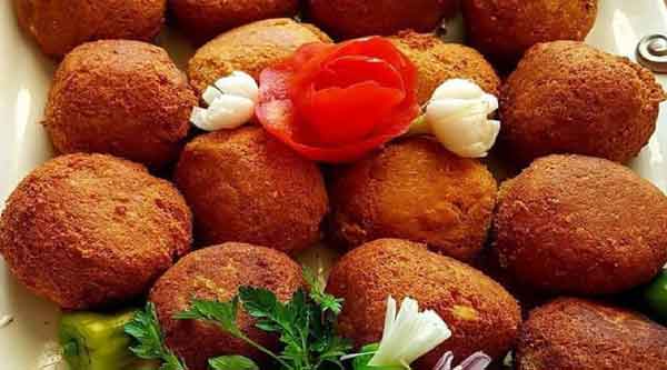 طرز تهیه هلو کباب کاشانی هلو کباب شیرازی مشت کباب مازندرانی هلو کباب کردستان هلو کباب اراکی طرز تهیه مشته کباب طرز تهیه کوفته هلو با رب انار هلو کباب کرمانشاهی