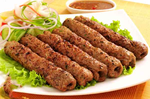 کباب لقمه رستورانی طرز تهیه کباب لقمه بازاری کباب لقمه کارخانه ای طرز تهیه کباب لقمه در ماهیتابه کباب لقمه مخصوص فرق کباب لقمه با کوبیده کباب لقمه آماده طرز تهیه کباب لقمه با گوشت چرخ کرده