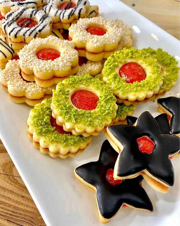 طرز تهیه شیرینی مربایی با روغن جامد شیرینی مربایی نرم و لطیف با کره عکس شیرینی مربایی خانگی شیرینی مربایی معصومه رسولی شیرینی مربایی با نشاسته ذرت شیرینی مربایی بازاری اموزش شیرینی مربایی ساده طرز تهیه شیرینی مربایی کرمانی