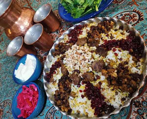 قنبر پلو اصفهانی قنبر پلو نواب ابراهیمی طرز تهیه قنبر پلو با هویج طرز تهیه قنبر پلو تهران، استان تهران قنبر پلو با زرشک قنبر پلو ساناز سانیا طرز تهیه قنبر پلو مجلسی قنبر پلو شیرازی با مرغ