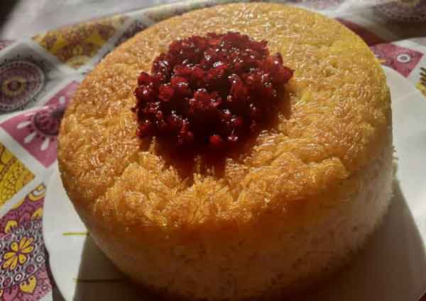 برنج قالبی با کاسه طرز تهیه برنج قالبی روی گاز به ازای هر پیمانه برنج چقدر آب طرز تهیه برنج کته قالبی کته با ته دیگ زعفرانی برنج کته مجلسی قالب برنج تک نفره برنج کته با ته دیگ