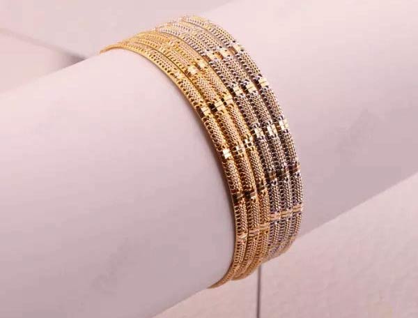 مدل النگو ریز + جدیدترین و شیک ترین مدل های النگو طلا ریز زنانه را اینجا ببین