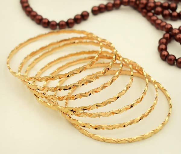 مدل النگو ریز + جدیدترین و شیک ترین مدل های النگو طلا ریز زنانه را اینجا ببین