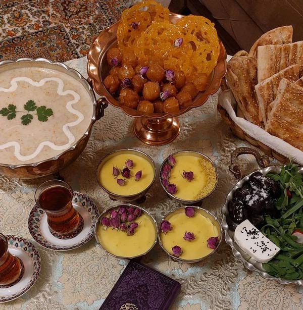 مدل سفره افطار ساده ترین و شکیل ترین ایده ها برای چیدن سفره افطار ماه رمضان امسال