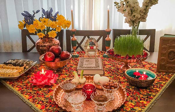 مدل سفره هفت سین جدیدترین و باکلاس ترین مدل های سفره هفت سین نوروز 1403