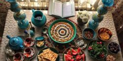 مدل سفره سحر با دیزاین ساده و غذاهای سبک برای ماه رمضان امسال