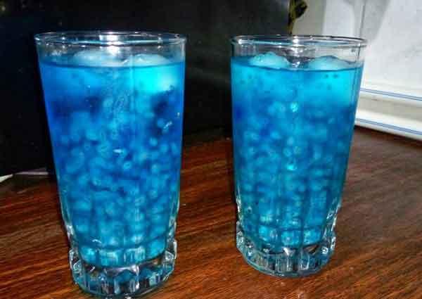 شربت بیدمشک نسترن طرز تهیه شربت بادرنجبویه و بیدمشک کالری یک لیوان شربت بیدمشک شربت گیاهی بیدمشک شربت بیدمشک رنگی خواص عرق بیدمشک و زعفران طرز تهیه شهد شربت زعفران نی نی سایت شربت عرق نسترن