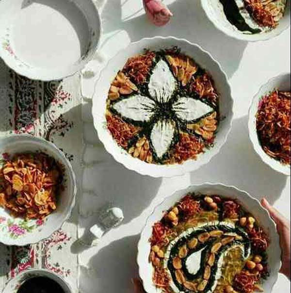تزیین آش برای ماه رمضان زیباترین و ساده ترین ایده ها برای تزیین آش ماه رمضان با کشک و نعناع داغ