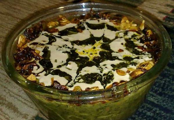 تزیین آش برای ماه رمضان زیباترین و ساده ترین ایده ها برای تزیین آش ماه رمضان با کشک و نعناع داغ
